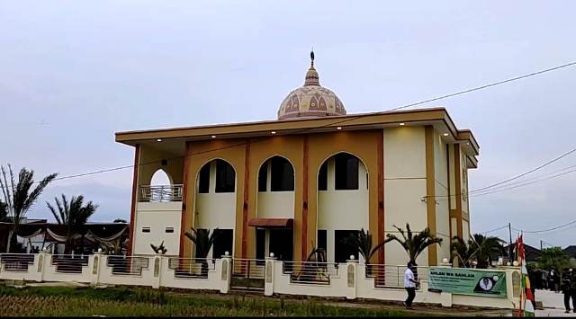 Bupati Resmikan Masjid Al-Insyirah Komplek Korpri Indah Jatinangor