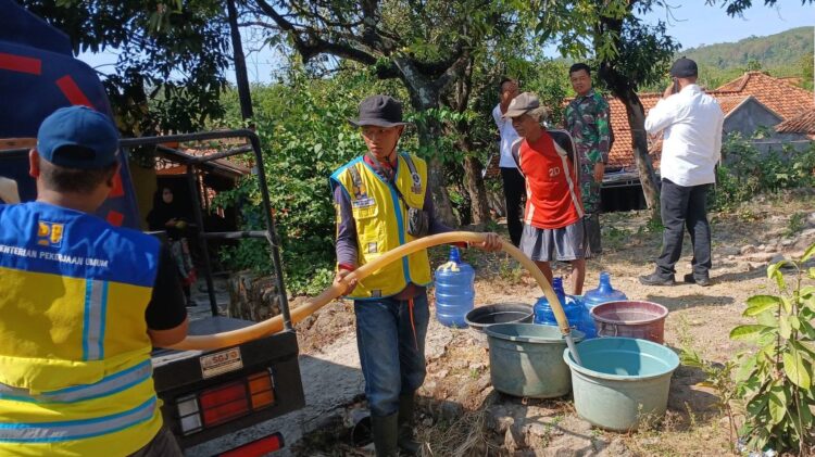 Kemarau, Kekurangan Air Bersih Segera Lapor